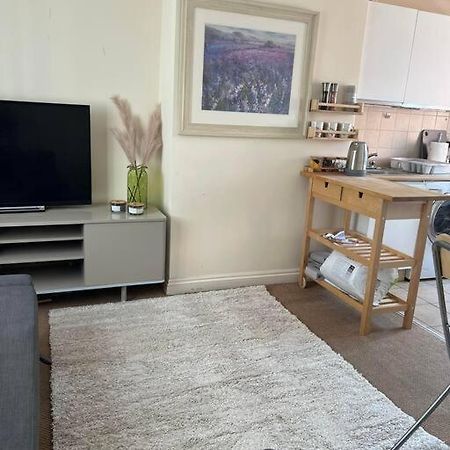 1 Bedroom Flat Sleeps 4 In Abingdon Oxfordshire 外观 照片