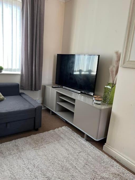 1 Bedroom Flat Sleeps 4 In Abingdon Oxfordshire 外观 照片