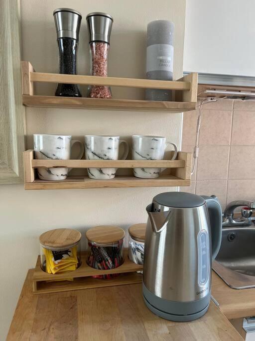 1 Bedroom Flat Sleeps 4 In Abingdon Oxfordshire 外观 照片